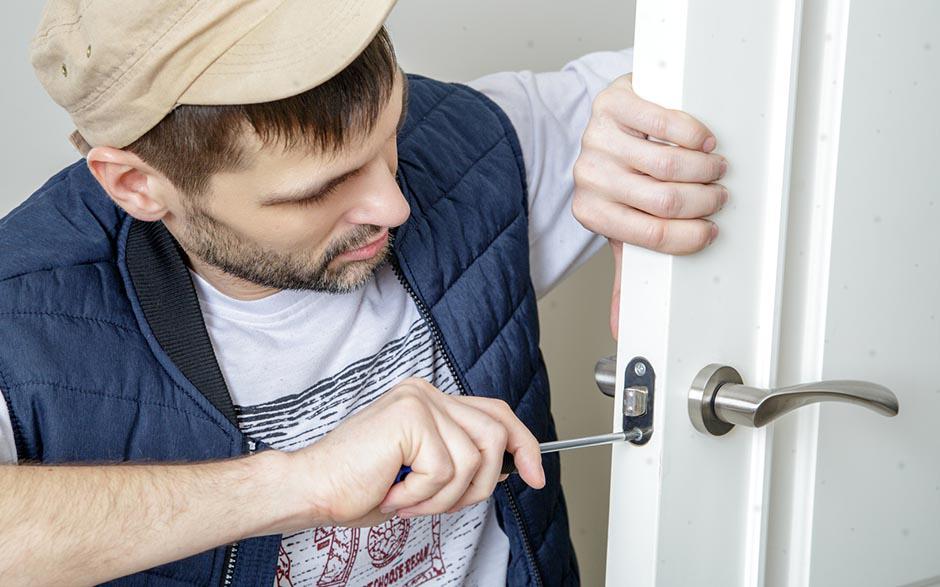 travaux à nos artisans serrurier prix Drancy